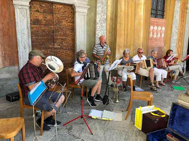 Bild in Madonna del Sasso Locarno